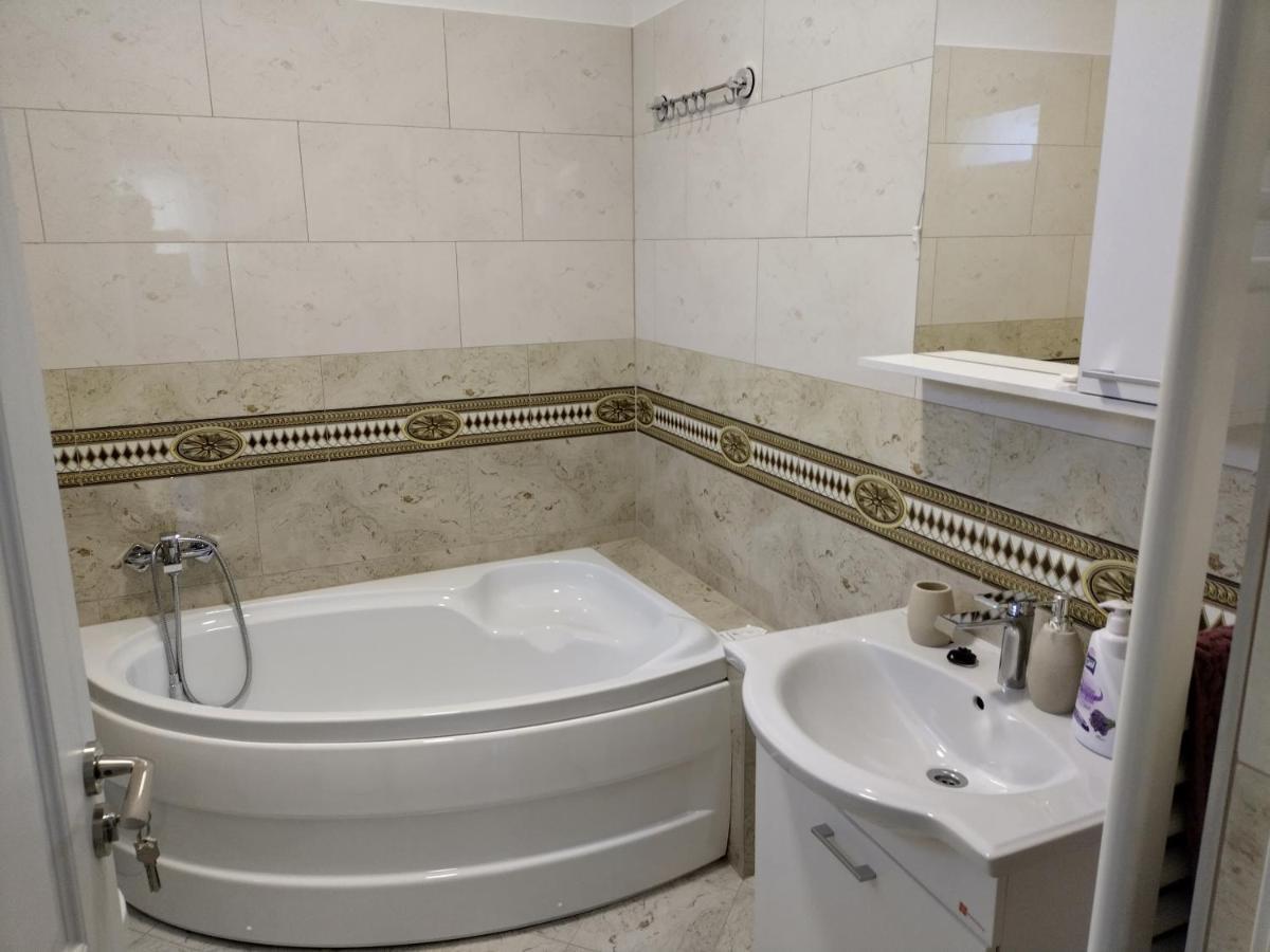 Tsg Apartament 2 Valea lui Mihai Exterior photo
